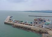 料羅港外港區增設碼頭及外廓設施改善工程